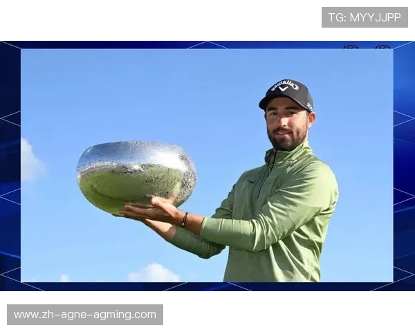 高尔夫锦标赛:成功卫冕 高尔夫锦标赛:成功卫冕